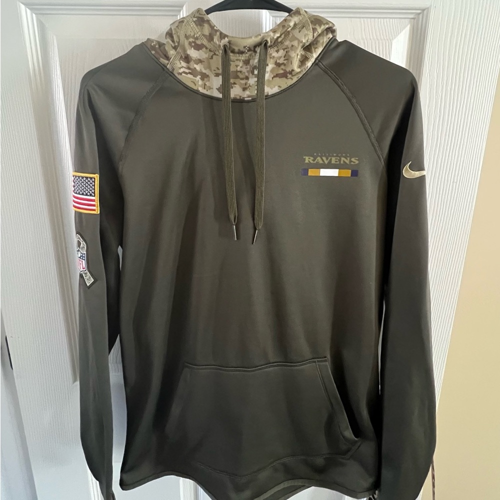 Nike Dri-Fit NFL Team Apparel Baltimore Ravens Hoodie with Camo Hood Women’s M